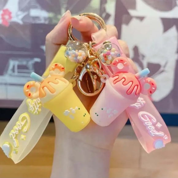 Mickey Minnie Mouse Ears ice cream milkshake key chain - Picture 6 of 8